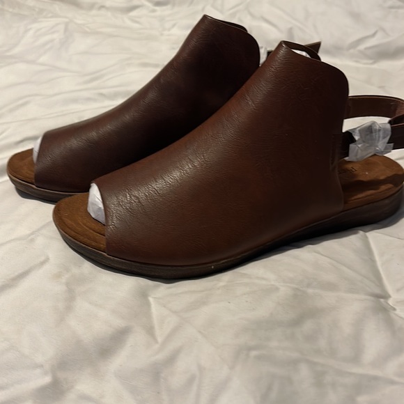 Pierre Dumas Shoes - Pierre Dumas Corey size 11